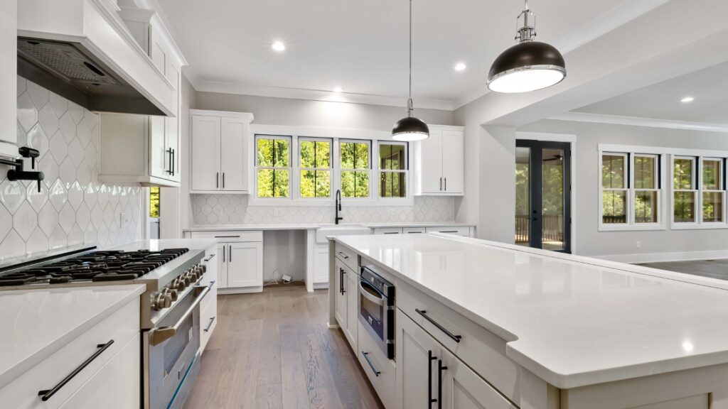 Saniermeister Düsseldorf - Altbausanierung - Renovierung - Trockenbau - Malerarbeiten - Sanierungsarbeiten - Streicharbeiten - Innenausbau - Badsanierung